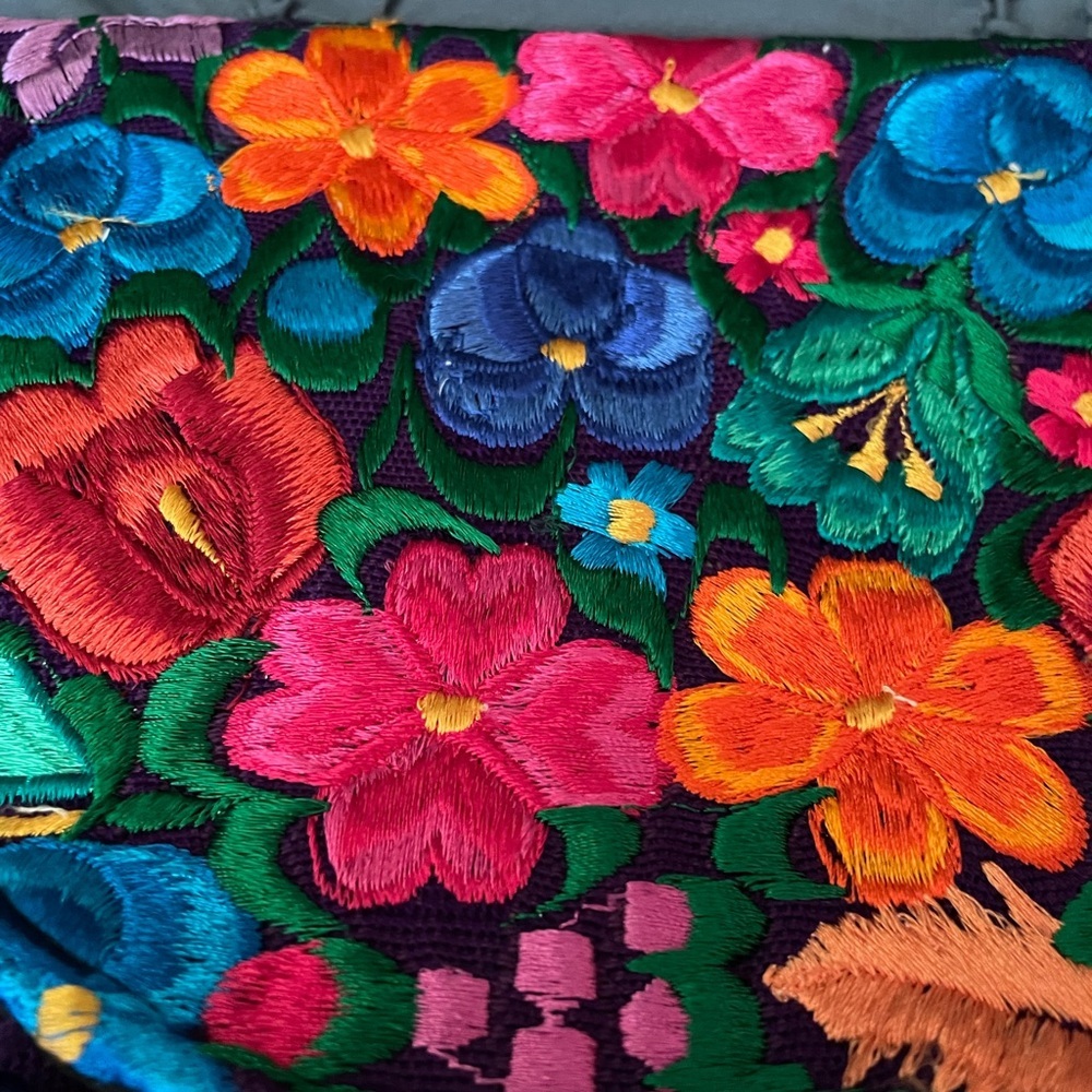 Mexican embroidery bag purple - Picture 2 of 6